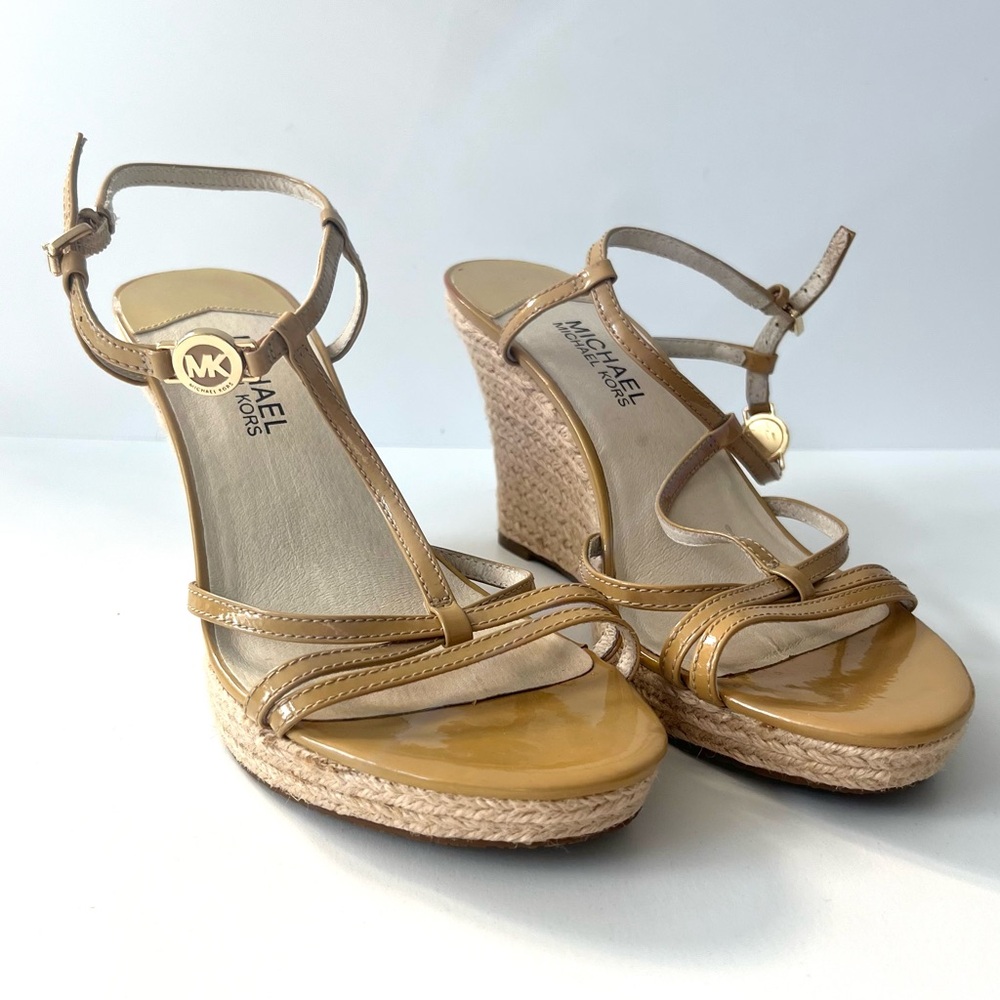 NWOT Michael Kors Kami T-Strap Wedge Sandals – Size 9 - Picture 2 of 7